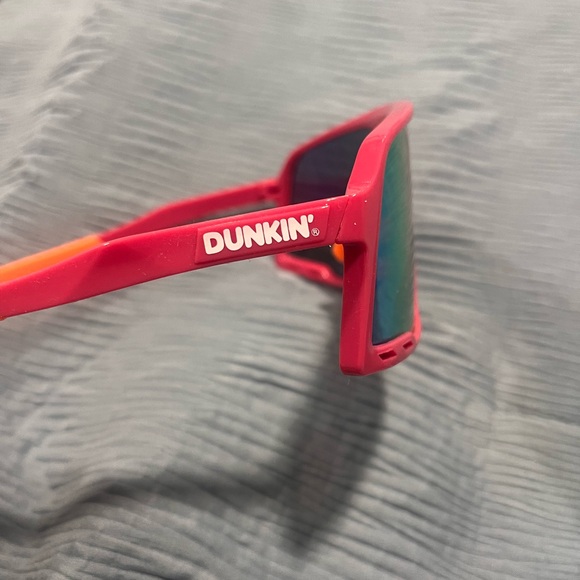 Dunkin Sunglasses - Picture 3 of 3